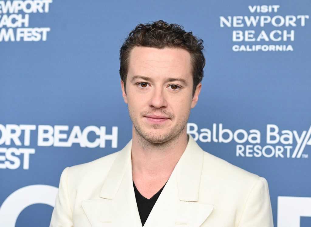 Joseph Quinn movies